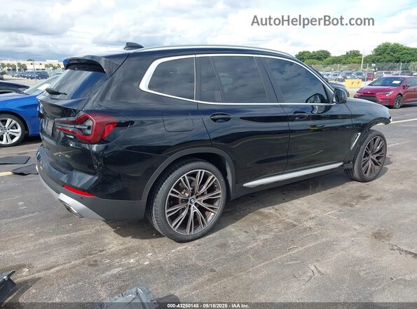 5UX43DP02R9U15141 2024 BMW X3 Black Задня права чверть