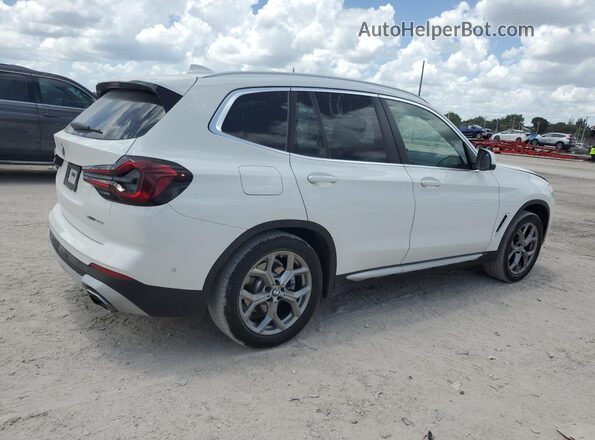 5UX43DP02R9X17156 2024 BMW X3 White 