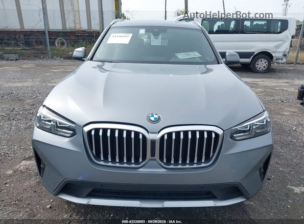 5UX53DP02R9U82987 2024 BMW X3 Серый Вид спереди