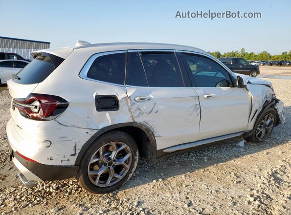 5UX53DP02R9U88997 2024 BMW X3 White 