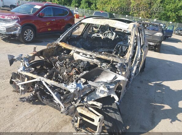 5UX53DP0XN9M09487 2022 BMW X3 Желтый Вид спереди