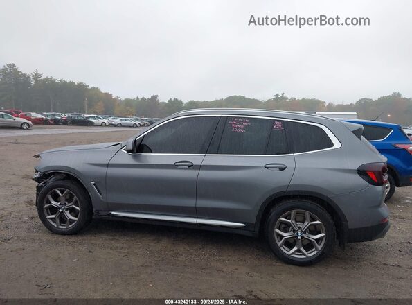 5UX53DP0XP9P36197 2023 BMW X3 Gray სალონის 360-გრადუსიანი ხედი
