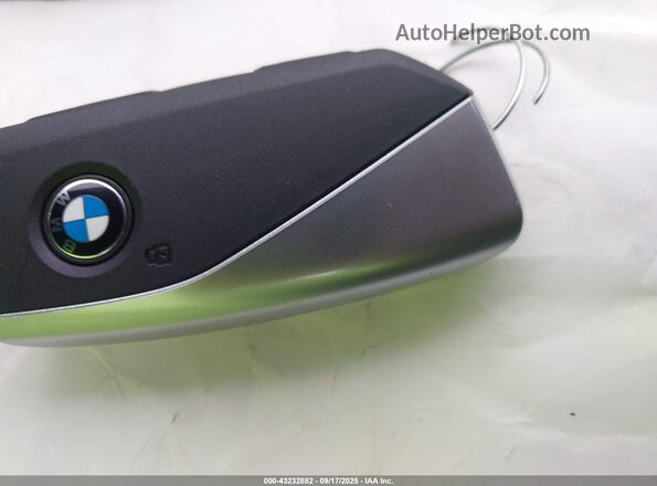 5UX53GP07S9127319 2025 BMW X3 Blue Dashboard view