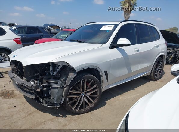 5UXCR4C07P9R91840 2023 BMW X5 White Առջևի ձախ երեք քառորդ տեսարան