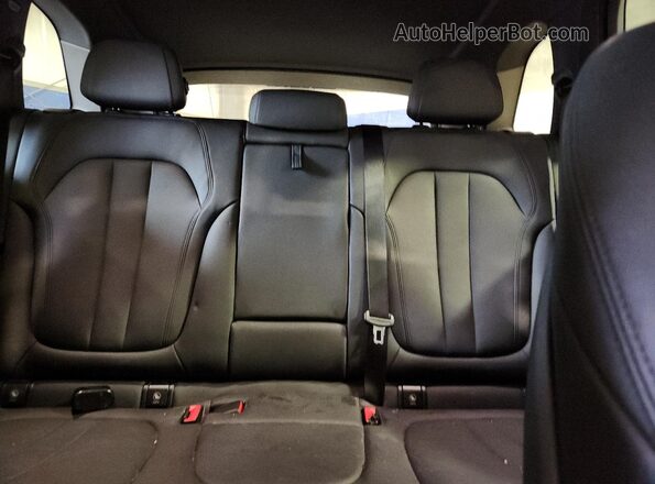 5UXCR6C01L9B87431 2020 BMW X5 White Вид задніх сидінь