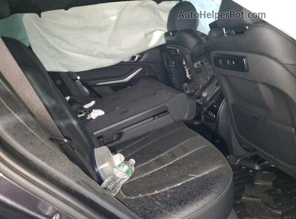 5UXCR6C05L9C87306 2020 BMW X5 Charcoal Вид задньої частини салону