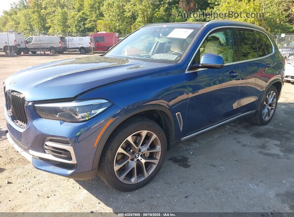 5UXCR6C07N9N32963 2022 BMW X5 Blue Front left