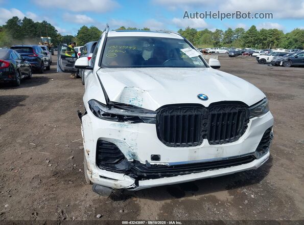 5UXCW2C00N9L75651 2022 BMW X7 White Vista frontal