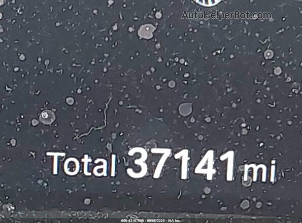 5UXCW2C01N9L78932 2022 BMW X7 Белый Панорамный вид салона 360°