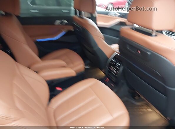 5UXCW2C03L9A03561 2020 BMW X7 Black Вид наклейки з VIN-кодом
