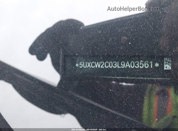 5UXCW2C03L9A03561 2020 BMW X7 Black 