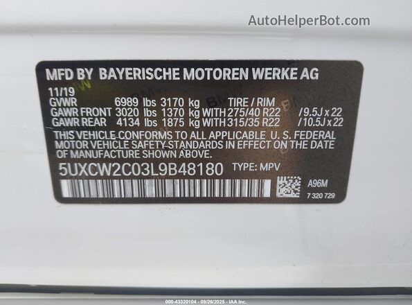 5UXCW2C03L9B48180 2020 BMW X7 White Vista del compartimento del motor