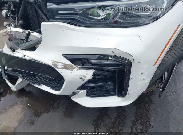 5UXCW2C03L9B48180 2020 BMW X7 White 