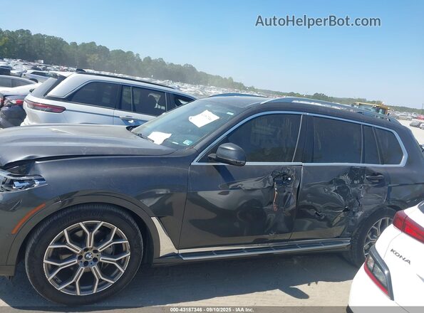 5UXCW2C04L9A03438 2020 BMW X7 Black 360 interior view