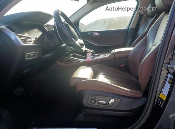5UXCW2C0XL9A01791 2020 BMW X7 Gray Vista interior delantera