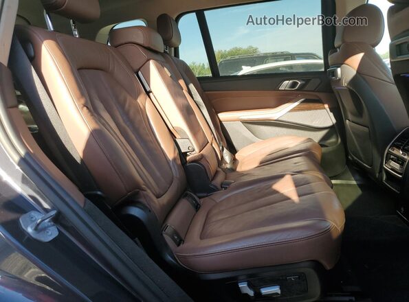 5UXCW2C0XL9A01791 2020 BMW X7 Gray Vista interior trasera