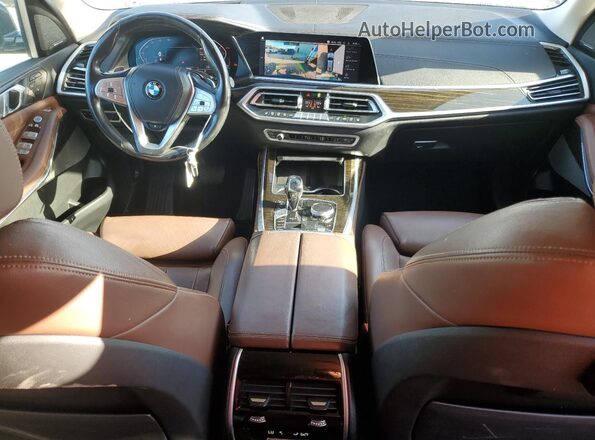 5UXCW2C0XL9A01791 2020 BMW X7 Gray Vista del salpicadero