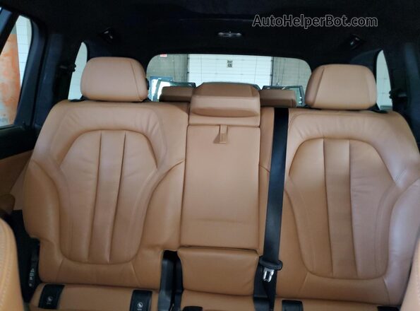 5UXCX4C57KLS38015 2019 BMW X7 Black Հետևի նստատեղերի տեսք