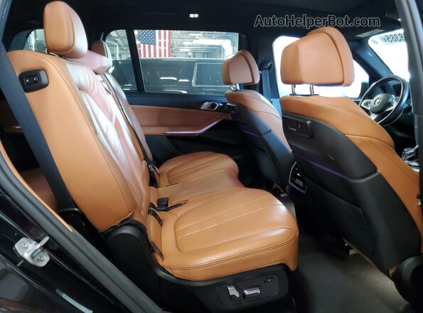 5UXCX4C57KLS38015 2019 BMW X7 Black Սալոնի հետևի տեսք