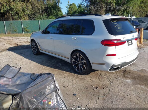 5UXCX6C08L9C55455 2020 BMW X7 White 