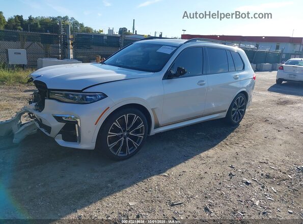 5UXCX6C08L9C55455 2020 BMW X7 White 