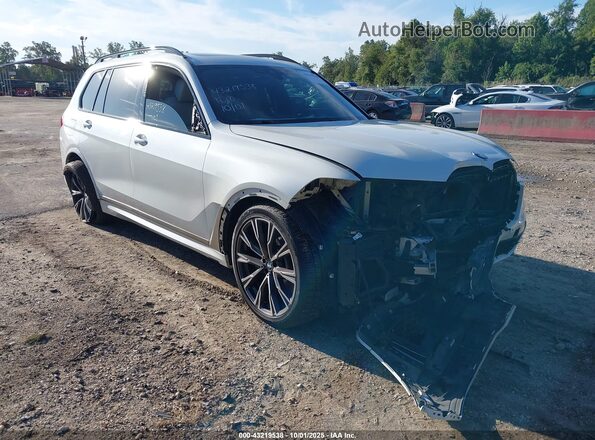 5UXCX6C08L9C55455 2020 BMW X7 White 