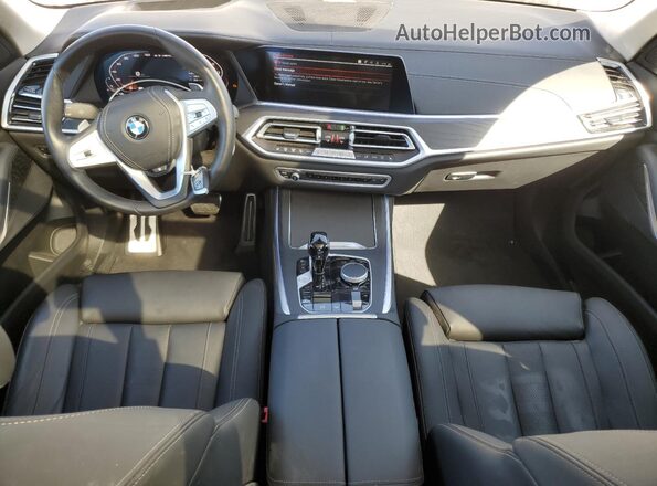 5UXCX6C09N9M53204 2022 BMW X7 White Dashboard view