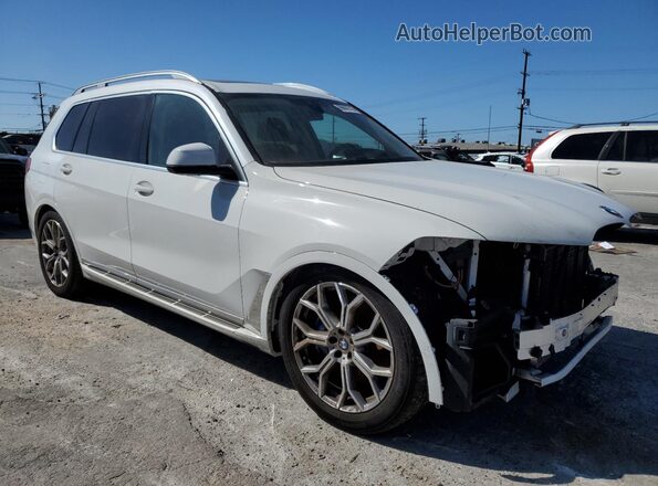 5UXCX6C09N9M53204 2022 BMW X7 White Front right