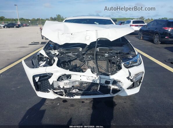 5UXCY4C00L9C89228 2020 BMW X6 White Вид щитка приладів