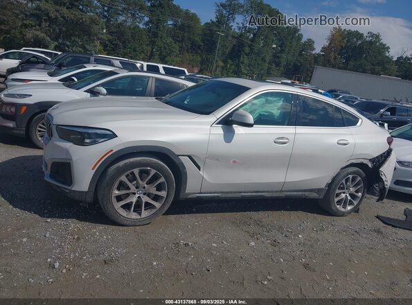 5UXCY4C04L9B62773 2020 BMW X6 White Widok wnętrza 360 stopni