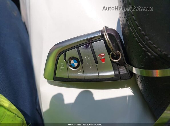 5UXCY4C08M9G09168 2021 BMW X6 Black Dashboard view