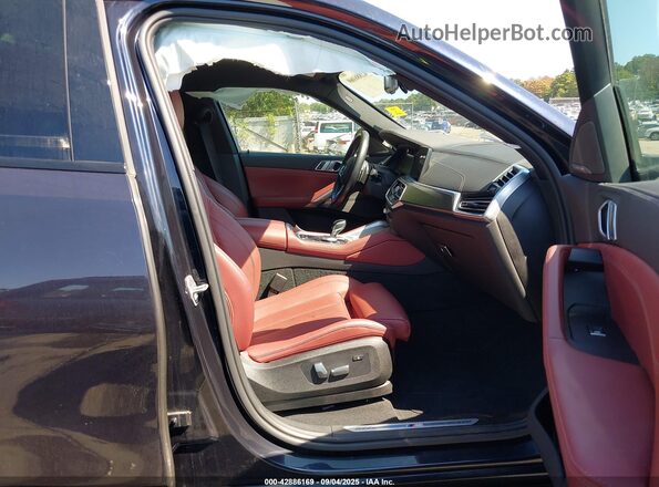 5UXCY6C05N9N29823 2022 BMW X6 Dark Blue Vista interior delantera