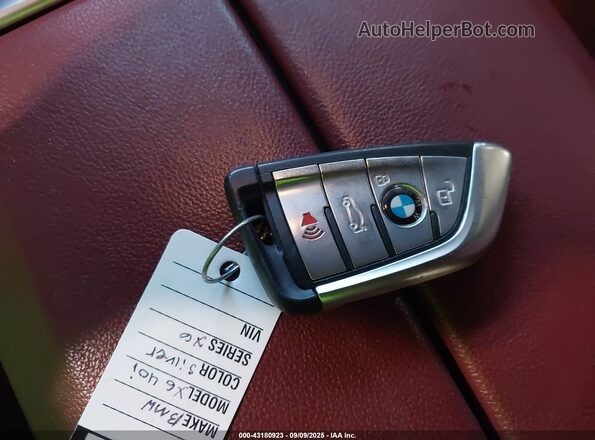5UXCY6C06M9F65523 2021 BMW X6 Gray წინა პანელის ხედი