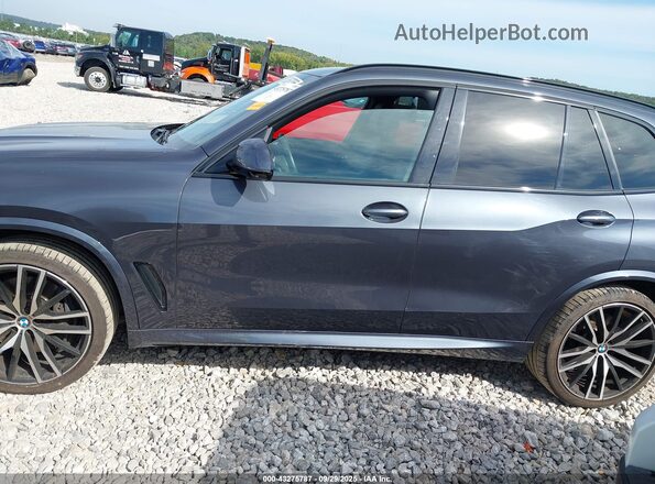 5UXJU4C00L9C82864 2020 BMW X5 Light Blue 
