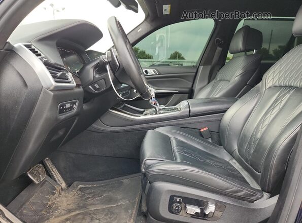 5UXJU4C03LLE45915 2020 BMW X5 Blue Front interior view