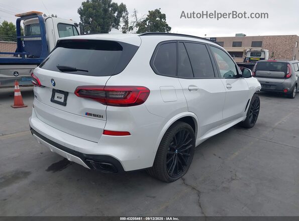 5UXJU4C07L9B38616 2020 BMW X5 White Rear right