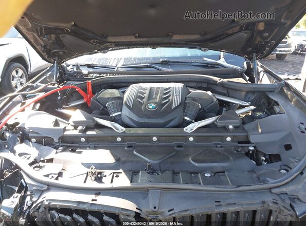 5UXJU4C07N9M63802 2022 BMW X5 Black Widok z tyłu