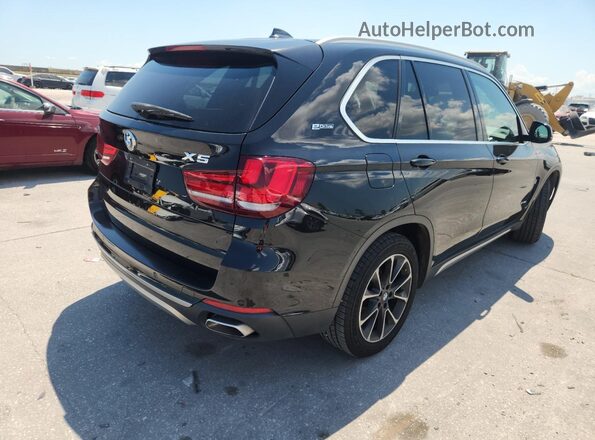 5UXKT0C58J0W01860 2018 BMW X5 Black 
