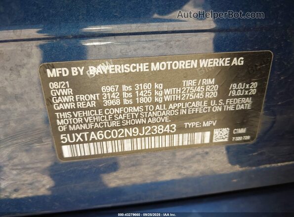 5UXTA6C02N9J23843 2022 BMW X5 Blue Vista del compartimento del motor