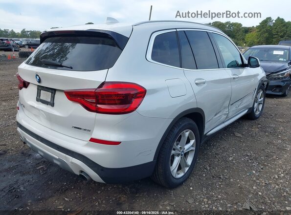 5UXTR9C51JLD89845 2018 BMW X3 White 
