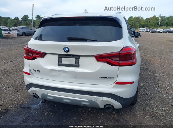 5UXTR9C51JLD89845 2018 BMW X3 White 