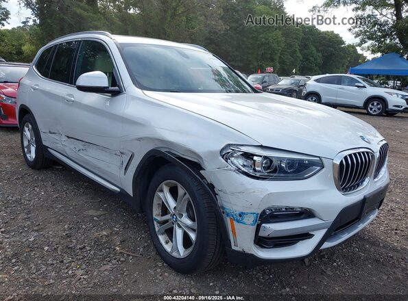 5UXTR9C51JLD89845 2018 BMW X3 White 