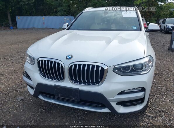 5UXTR9C51JLD89845 2018 BMW X3 White 