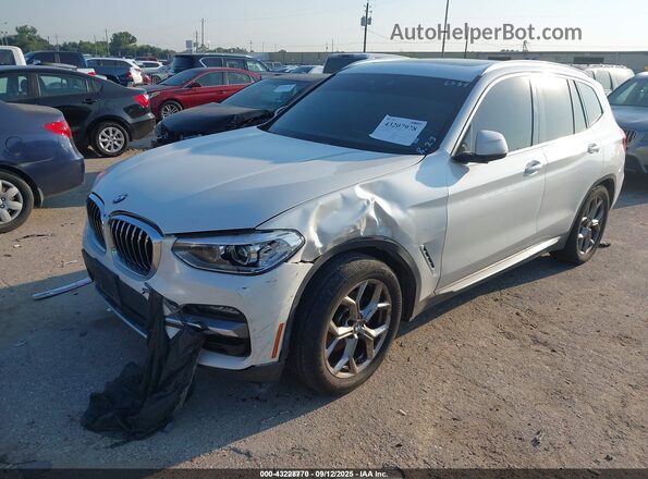 5UXTY3C00L9C46289 2020 BMW X3 Белый Передняя левая четверть