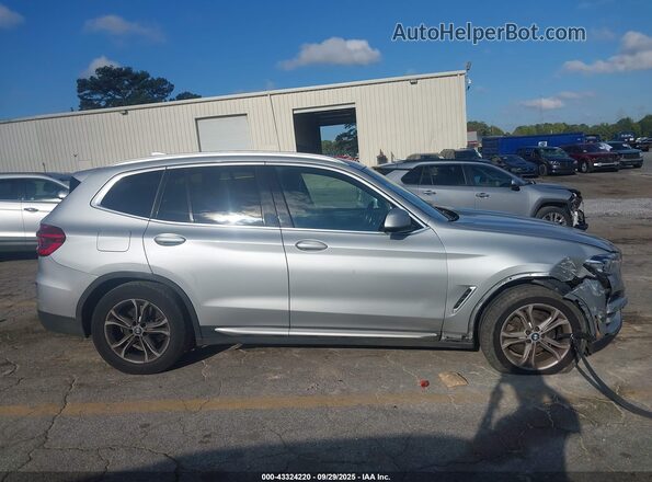 5UXTY3C01M9H42767 2021 BMW X3 Silver Vista interior trasera