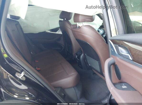 5UXTY3C08L9B17149 2020 BMW X3 Черный Вид наклейки с VIN-кодом