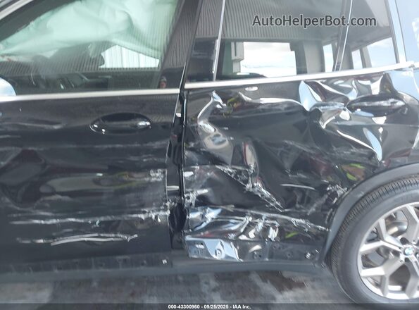 5UXTY3C08L9B17149 2020 BMW X3 Черный Вид спереди