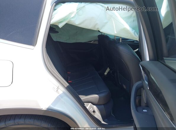 5UXTY3C09L9B29925 2020 BMW X3 Белый Вид наклейки с VIN-кодом