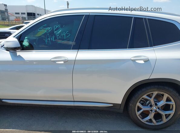 5UXTY3C09L9B29925 2020 BMW X3 Белый Панорамный вид салона 360°