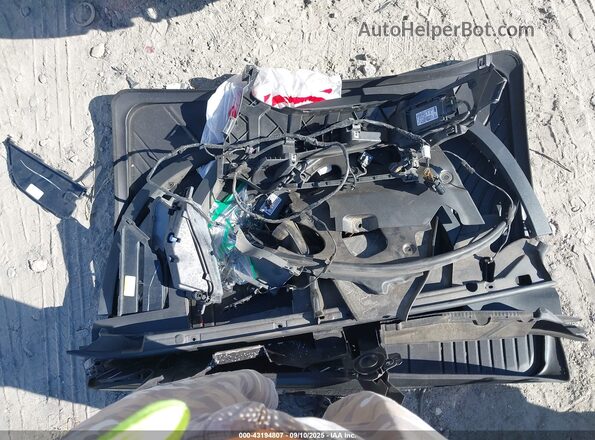 5UXTY3C0XLLE55574 2020 BMW X3 White Вид щитка приладів